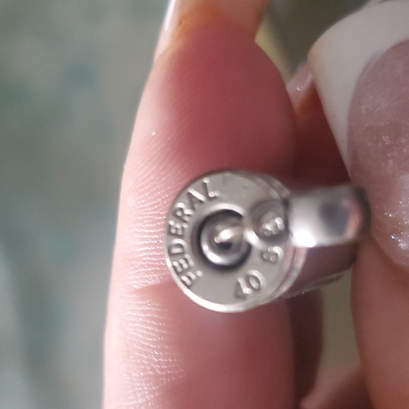 Bullet pearl  pendent - Picture 2 of 4